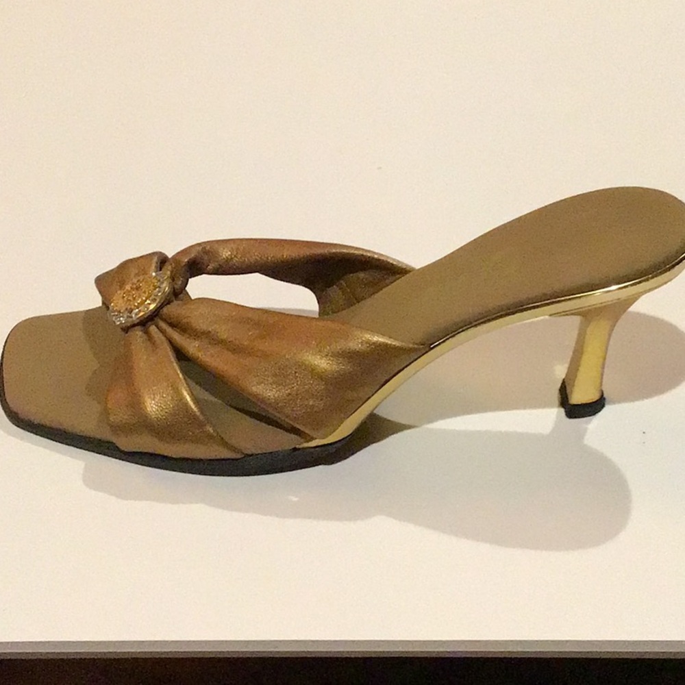 Ladies dressy slip-on heels